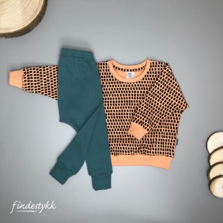 Oversize Sweater mit Slim Harem Bio-Rib Pudergrün-min